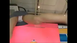 アラサー狙い撃ち ゲーセンエアホッケーパンチラ撮影2