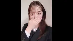 【本編顔出し】”日本一のビジュアル18歳” 危険日ゴム無し中出し映像 全世界初配信。※残りわずか