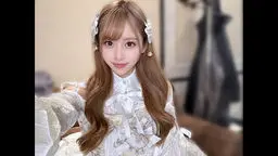 【顔出し解禁】”フォロワー急増中18歳美女コスプレイヤー”衝撃出演。危険日中出し希少映像『1時間24分』。※残りわずか