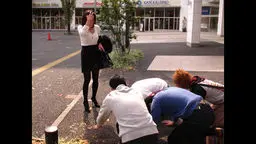 これが本当の熟女土下座ナンパ