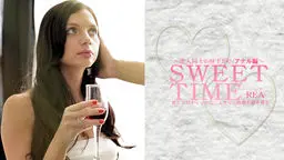 甘くエロティックな二人きりの時間を覗き見る SWEET TIME 恋人同士の昼下がり REA